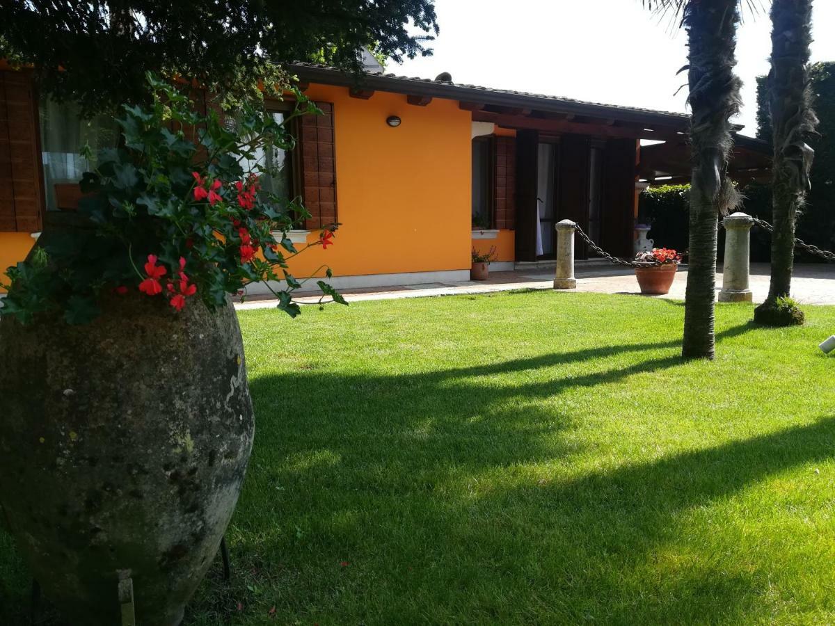 La Brigata Apartments Orange House Cavallino-Treporti Exteriör bild